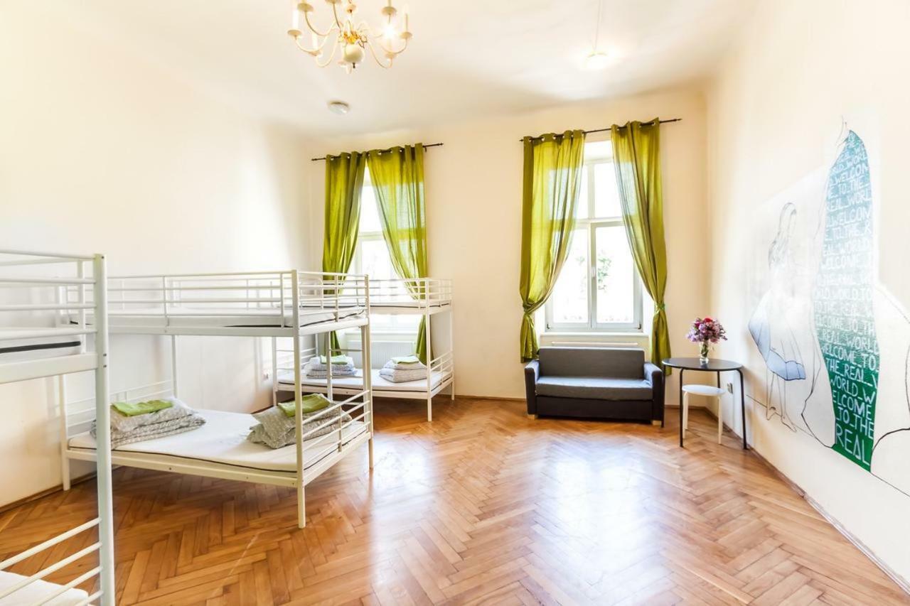 Good Bye Lenin Revolution Dormitories